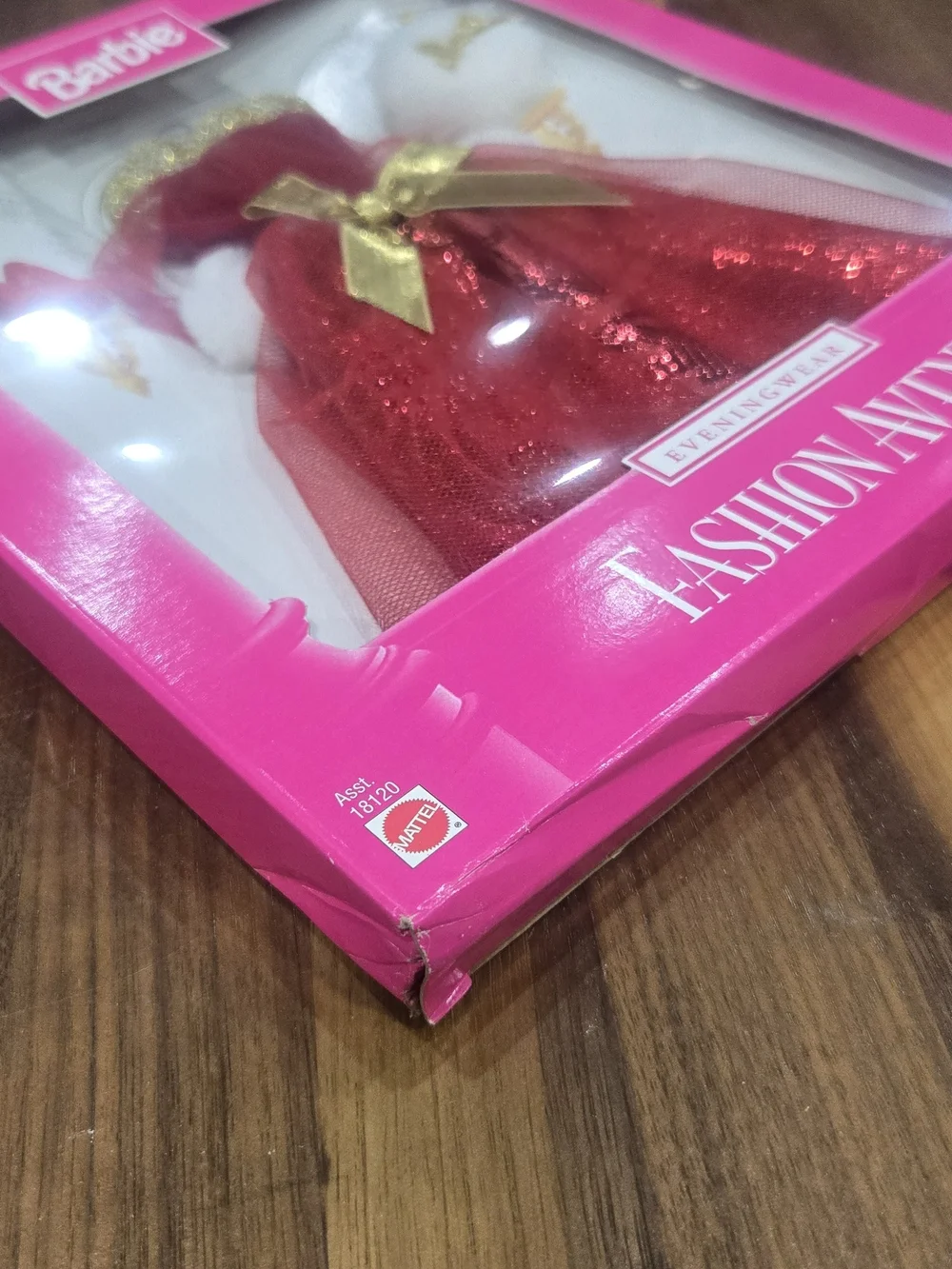 Vintage 1997 Barbie Fashion Avenue Red Gown 18120